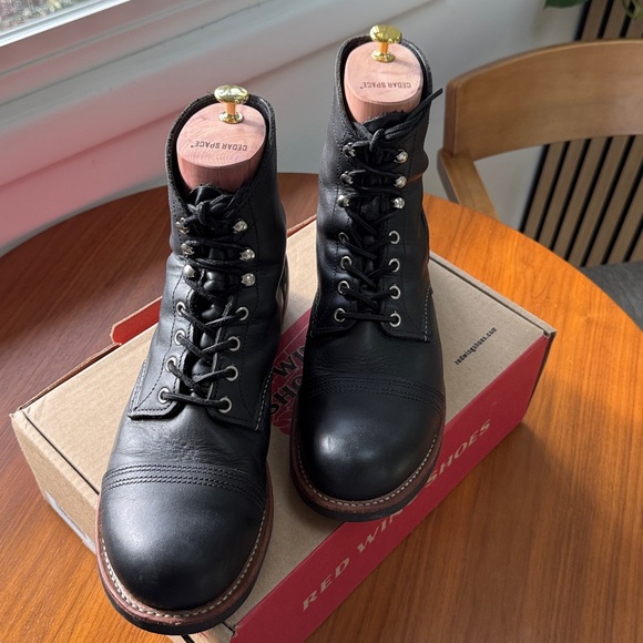 Red Wing Iron Ranger - Picture 2 of 5